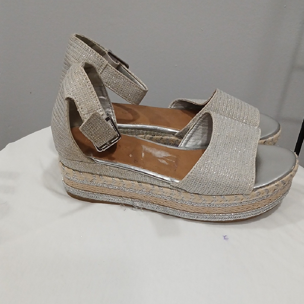 BAMBOO Cream Espadrille Platform Sandals